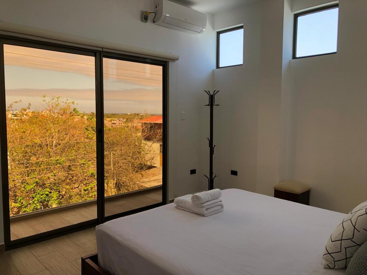 Suites En El Paraiso San Cristobal Galapagos Puerto Baquerizo Moreno Eksteriør bilde